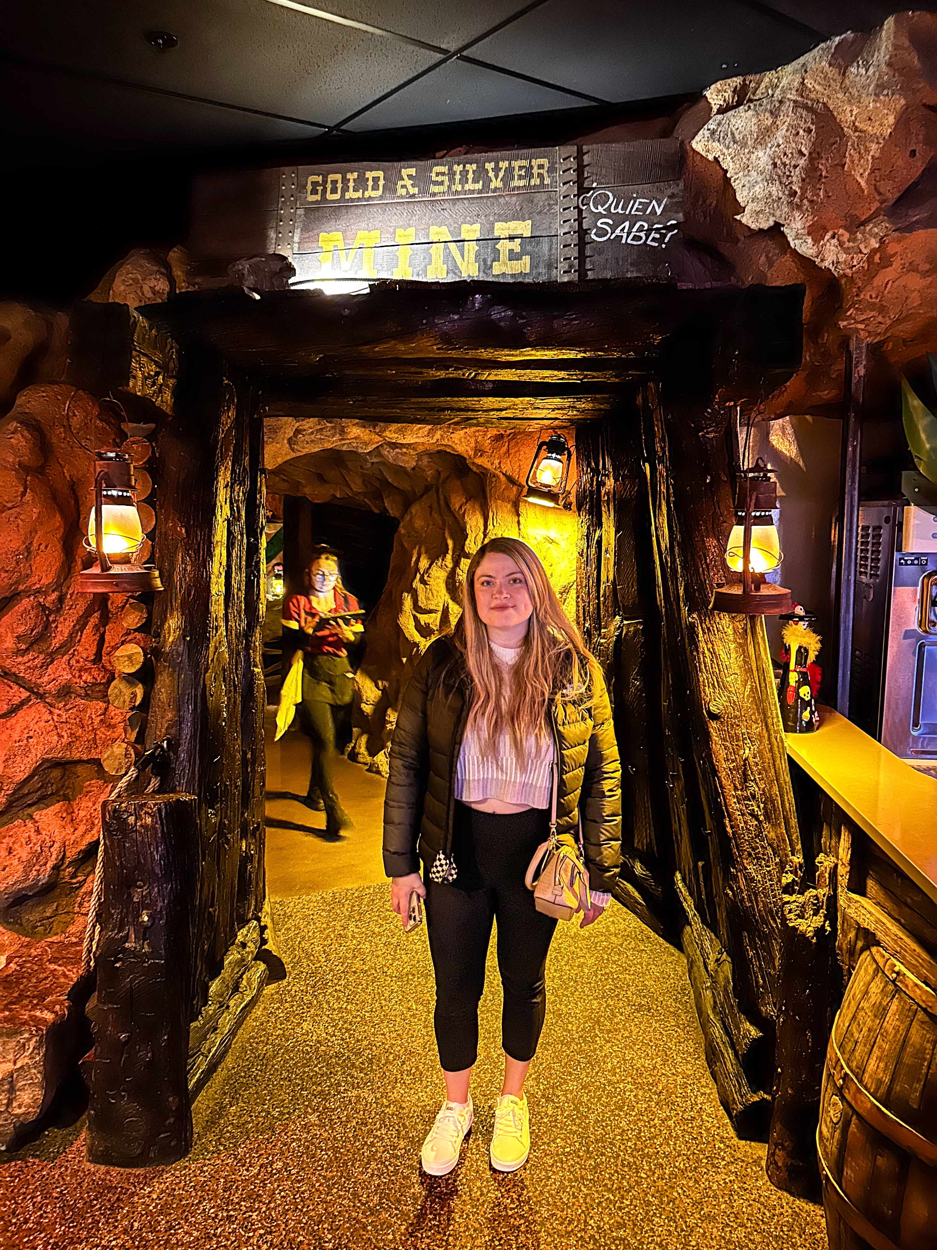 casabonitagoldmine