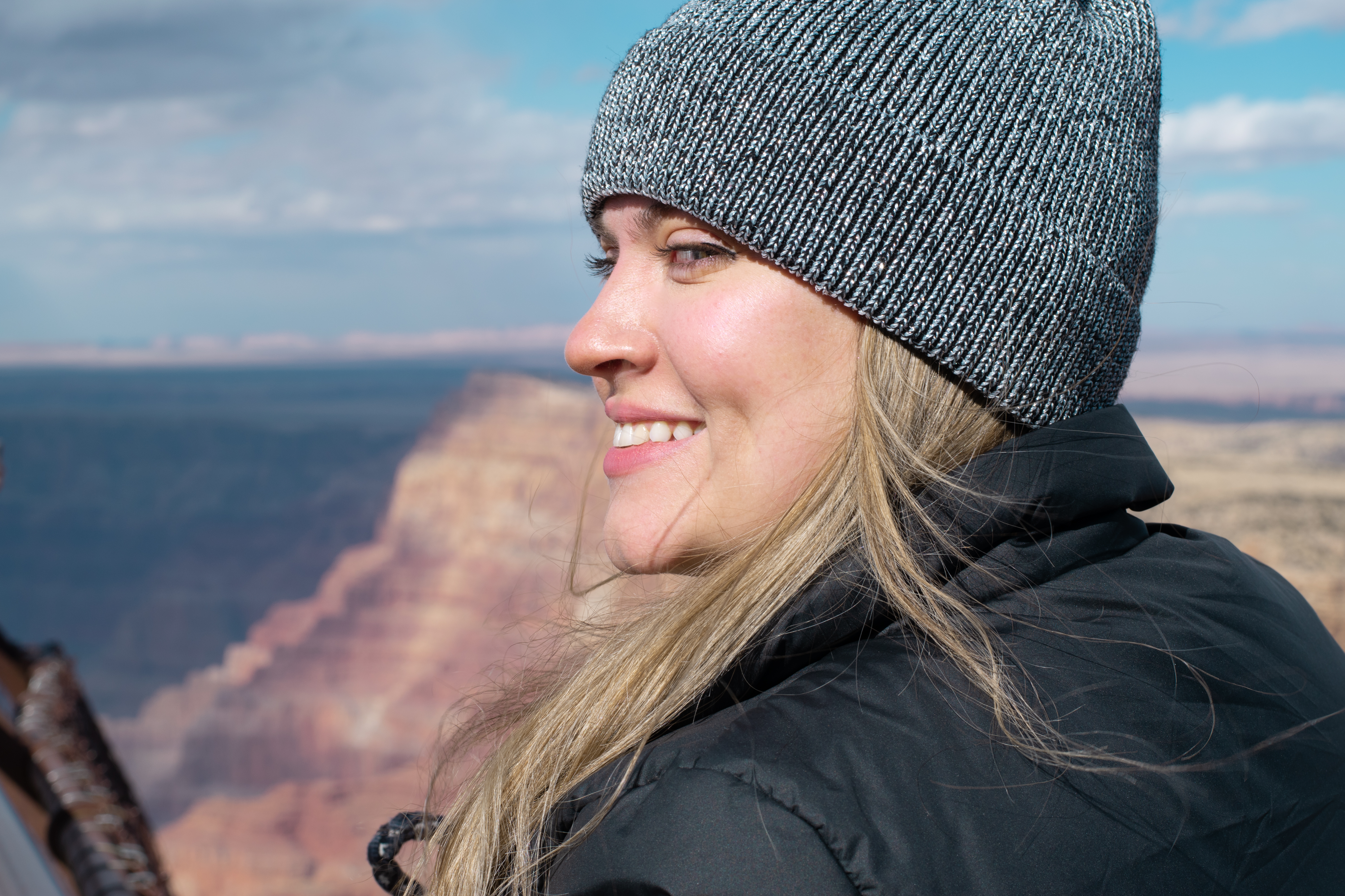 grandcanyongirlsmiling
            