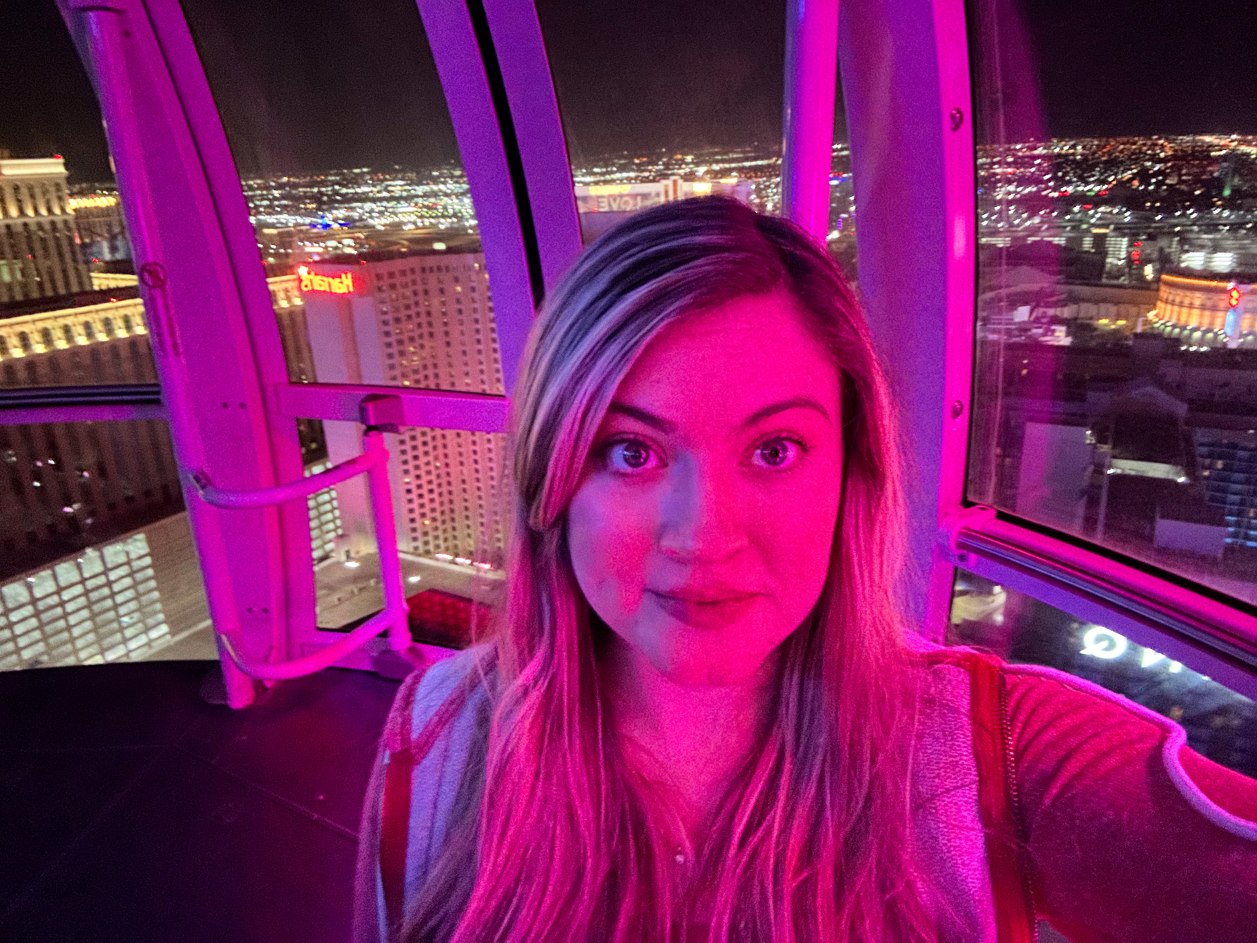 victoriainhighrollervegas